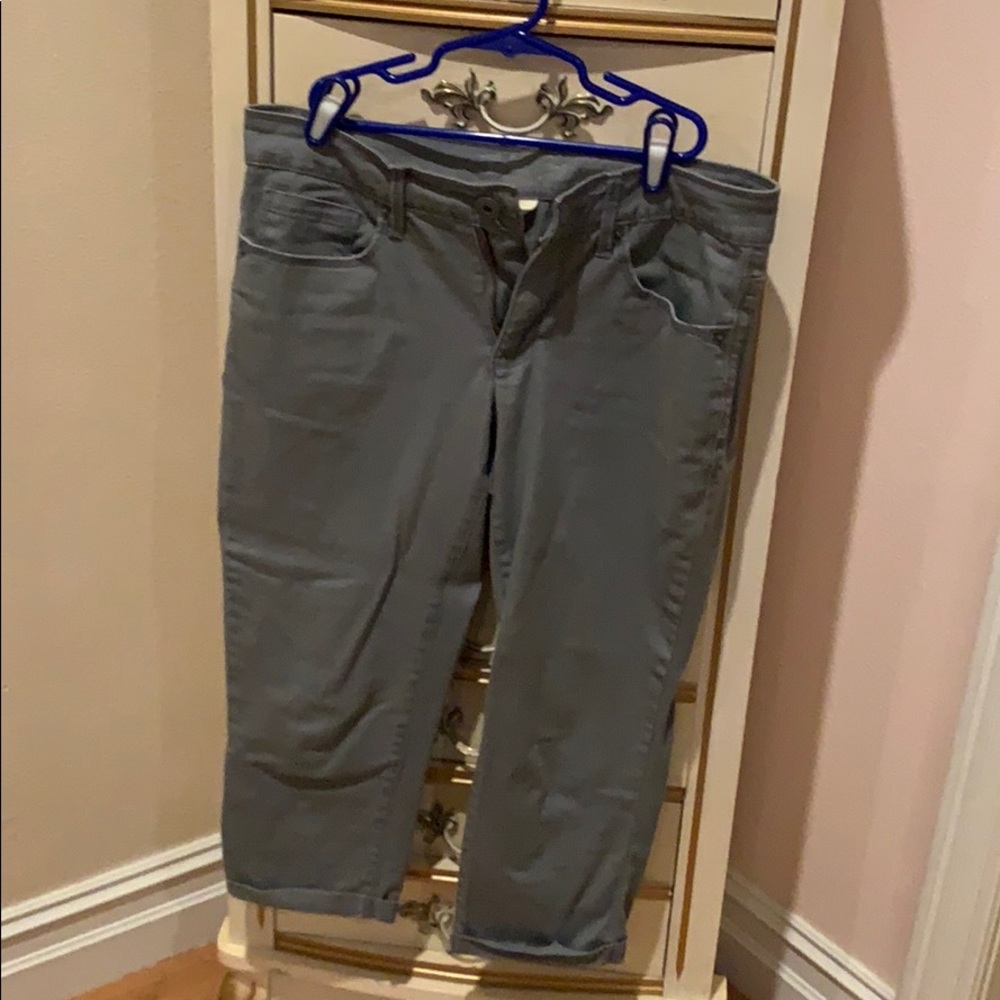 Grey Capris
